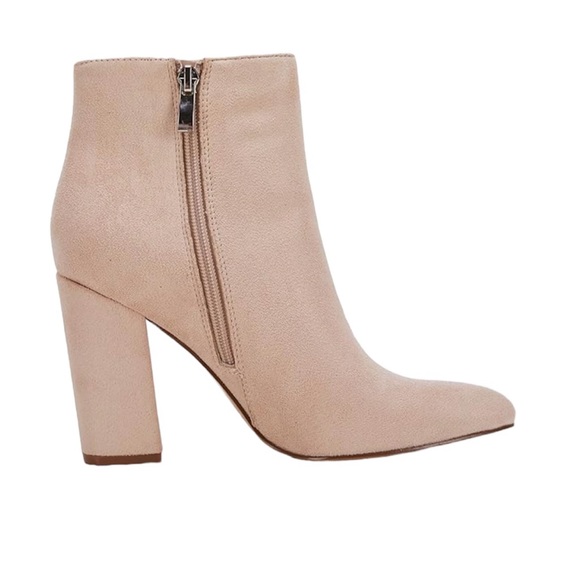 VETASTE Women Chunky High Heel Ankle Chelsea Boots - Picture 2 of 8